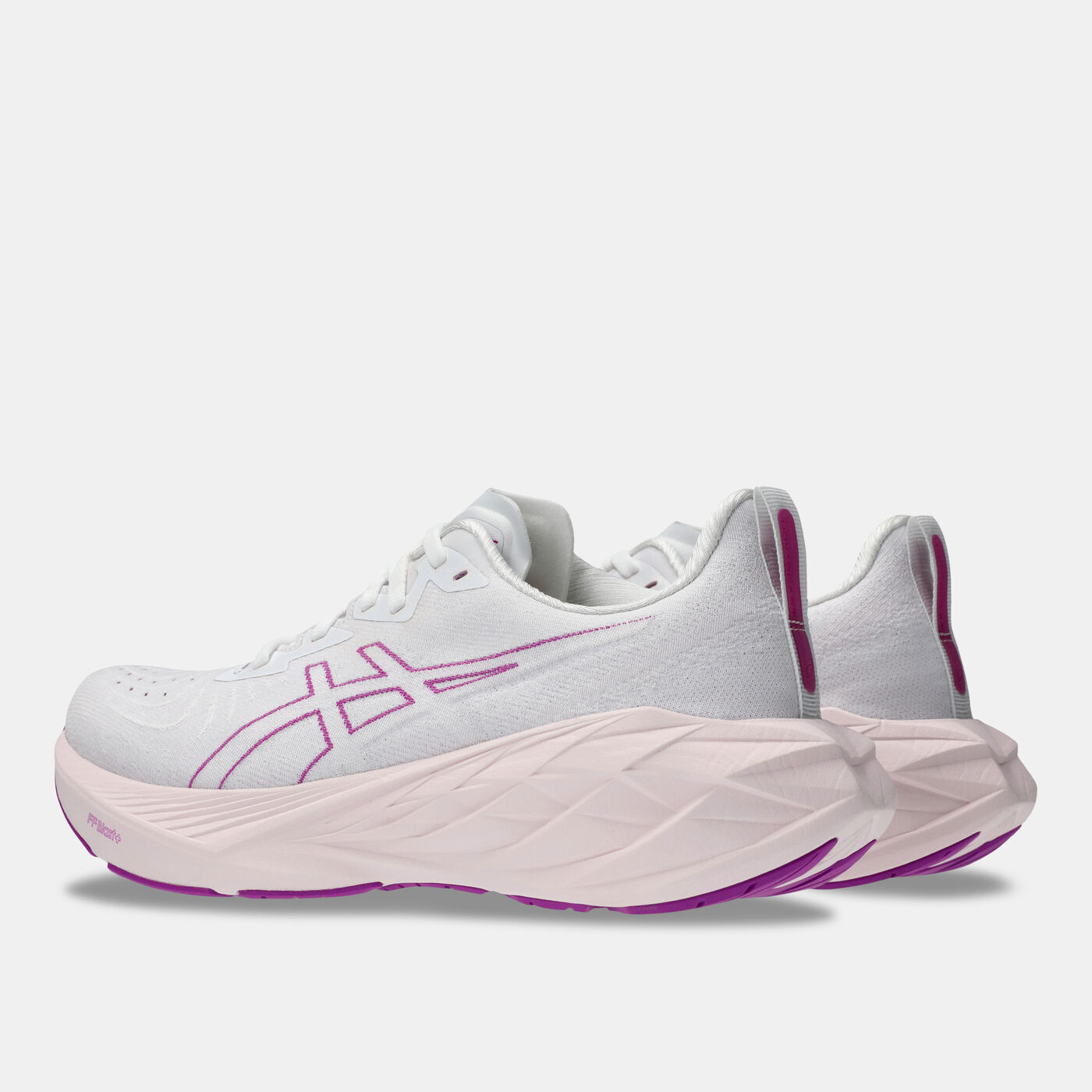 Women's NOVABLAST 4 Running Shoes