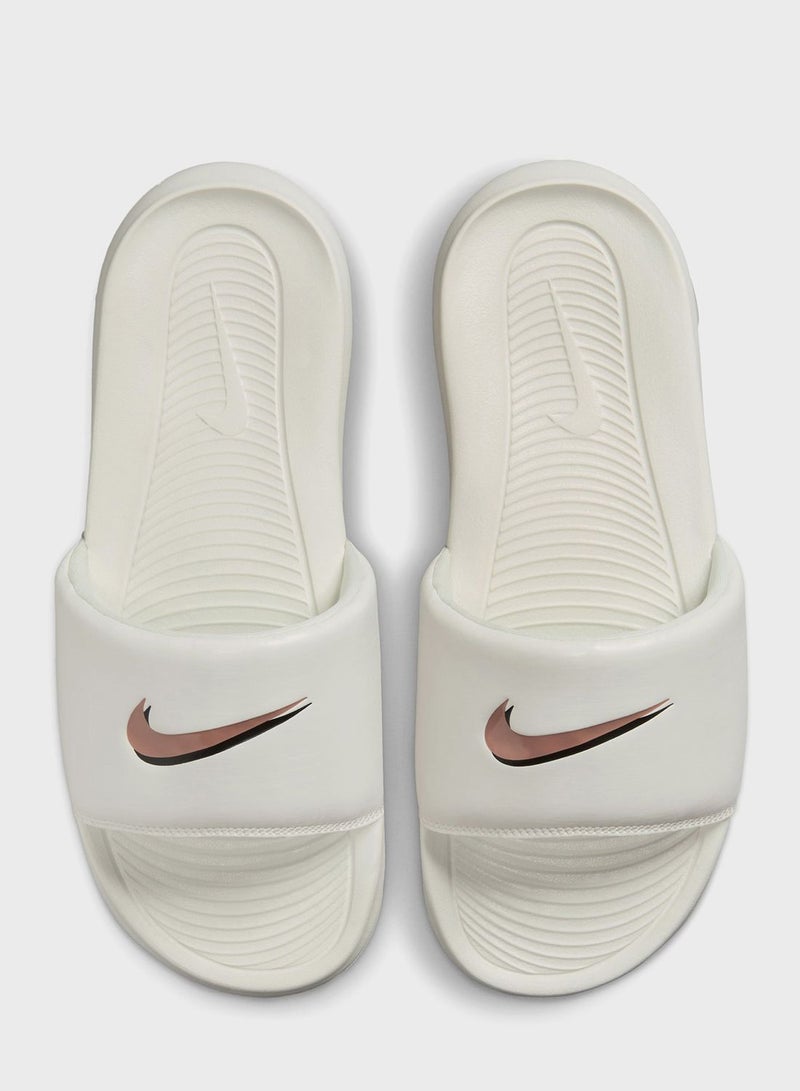 Victori One Swoosh Slide