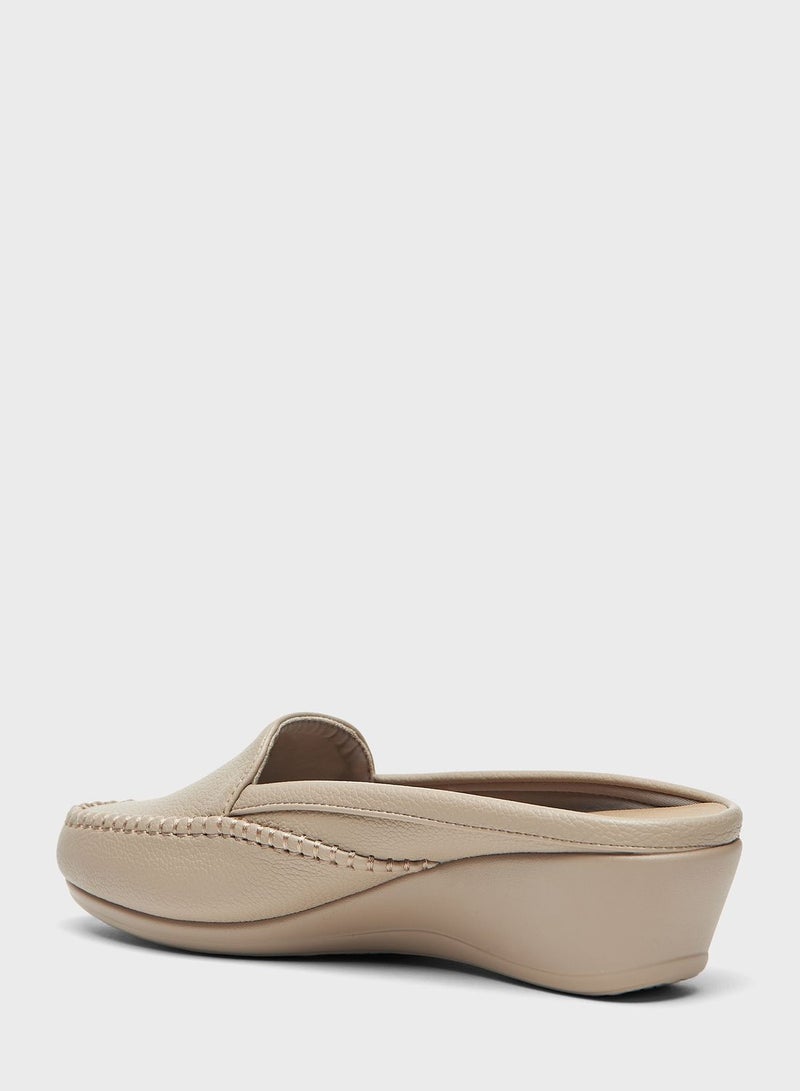 Wide Toe Moccasins