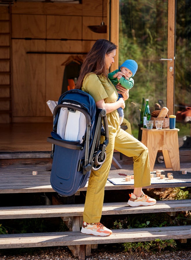 Joolz AER+ Carrycot for Stroller – Lightweight, Foldable & Travel-Friendly Baby Bassinet, Breathable Mattress, Ventilated Sun Hood, Newborn Comfort (0-6M) – Sage Green