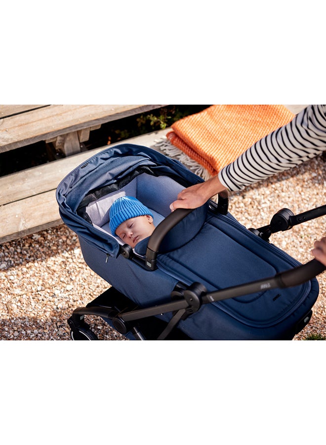 Joolz AER+ Carrycot for Stroller – Lightweight, Foldable & Travel-Friendly Baby Bassinet, Breathable Mattress, Ventilated Sun Hood, Newborn Comfort (0-6M) – Space Black