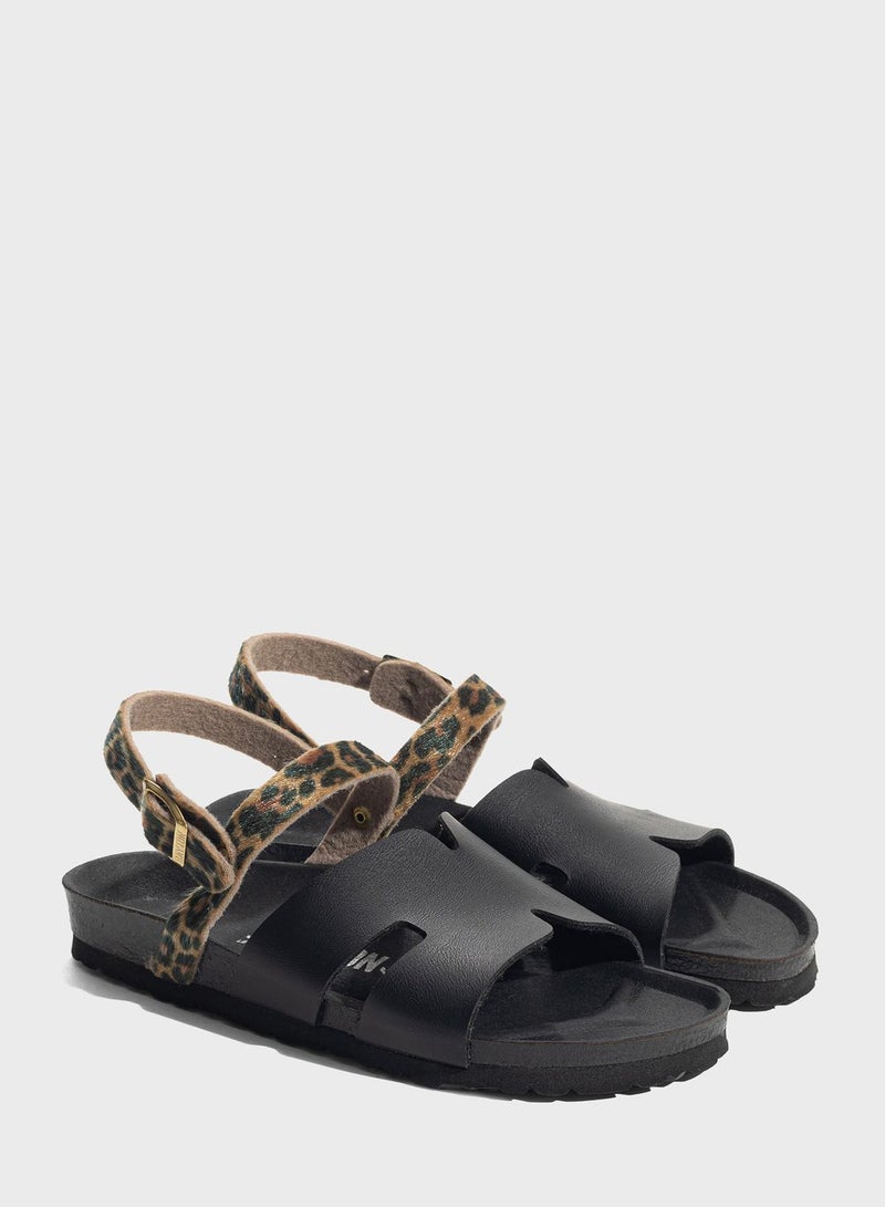 Warhol Flat Sandals