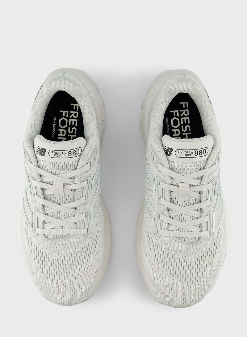 880 Running Shoes