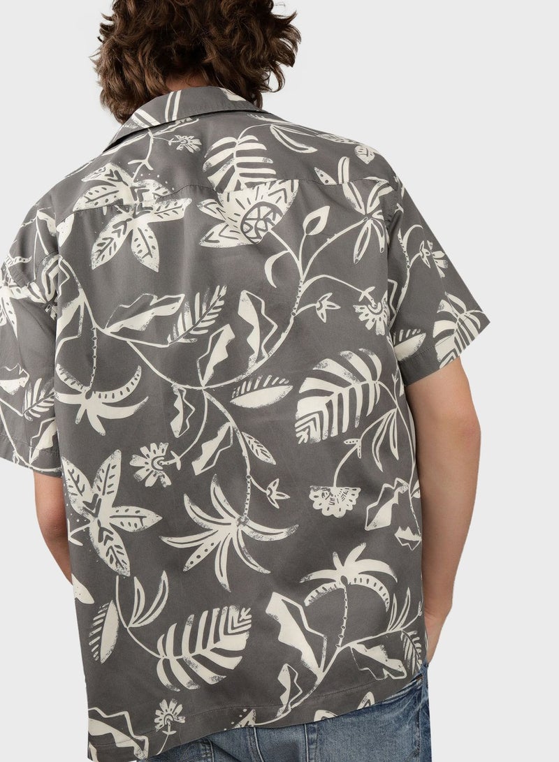 Floral Print Regular Fit Print Poolside Shirt