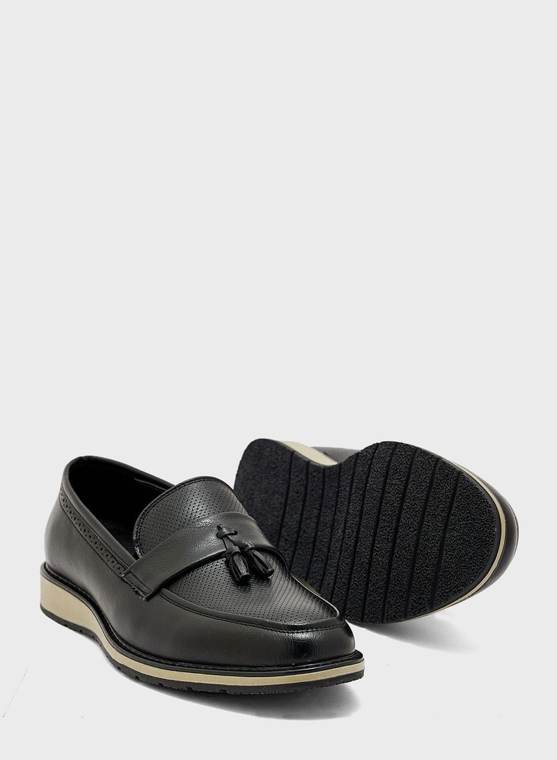 Tassle Details Casual Slip Ons