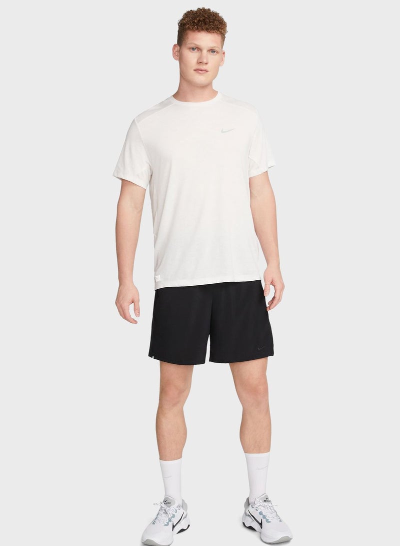 Dri-Fit Unlimited Woven 7