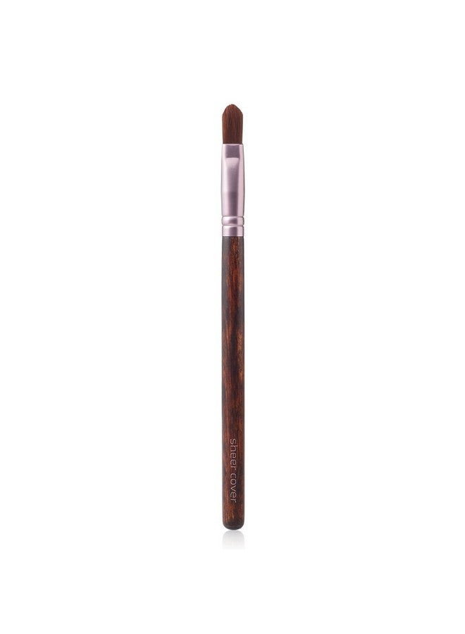 Studio Conceal & Brighten Concealer Highlight Trio Tan/Dark Shade Twotoned Concealers Shimmering Highlighter Tan/Dark Shade With Concealer Brush