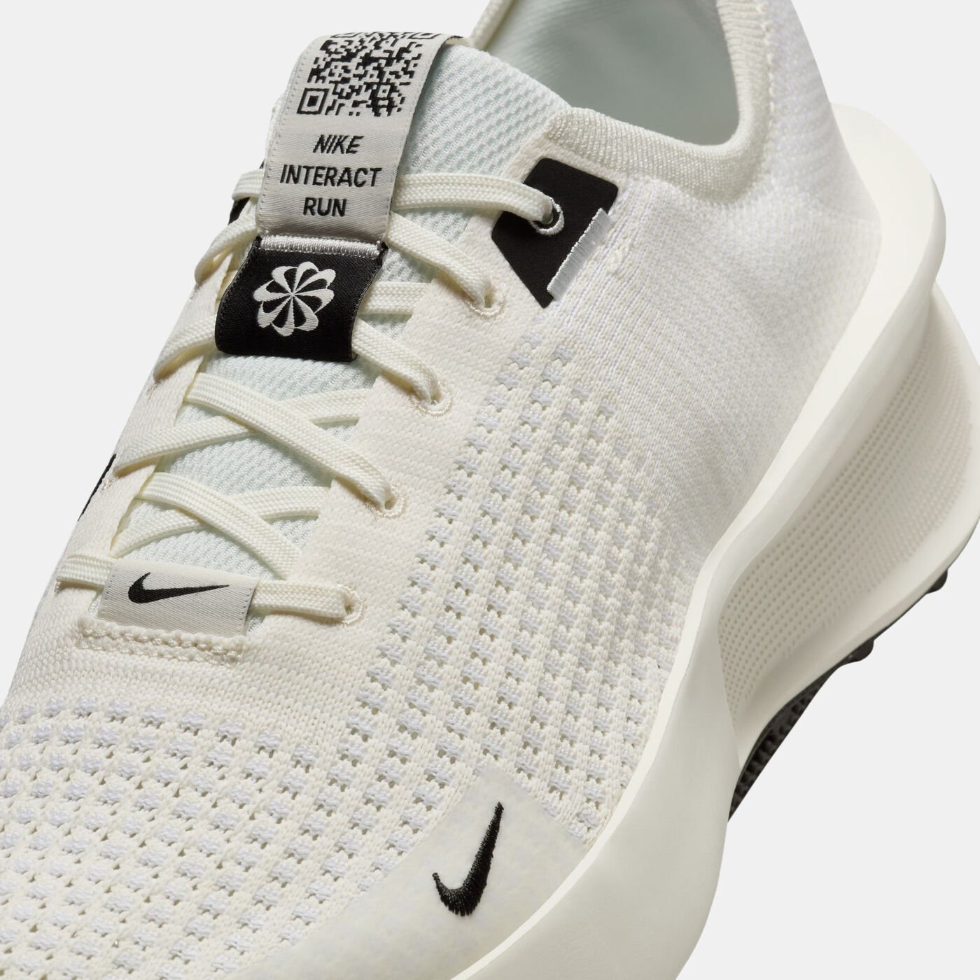 Men's Interact Run SE Road Runnning Shoes