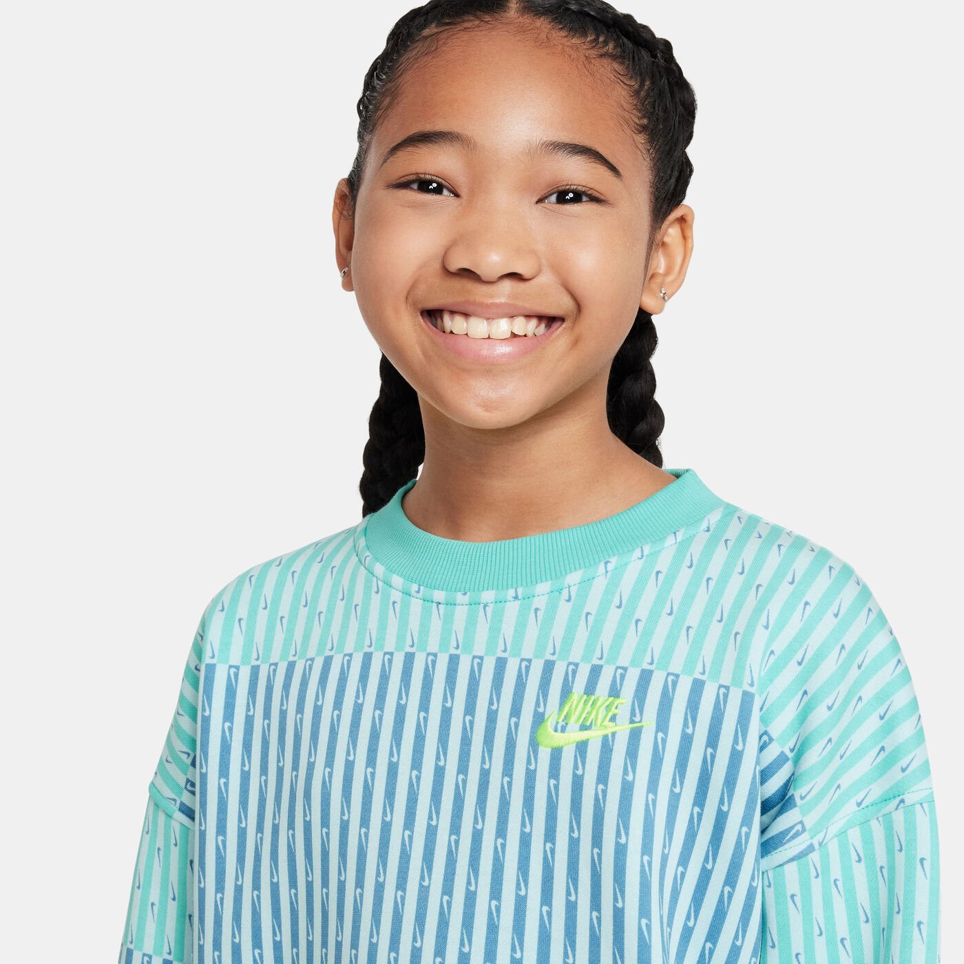 Kids' Sportswear Club Fleece Sweatshirt (Older Kids)