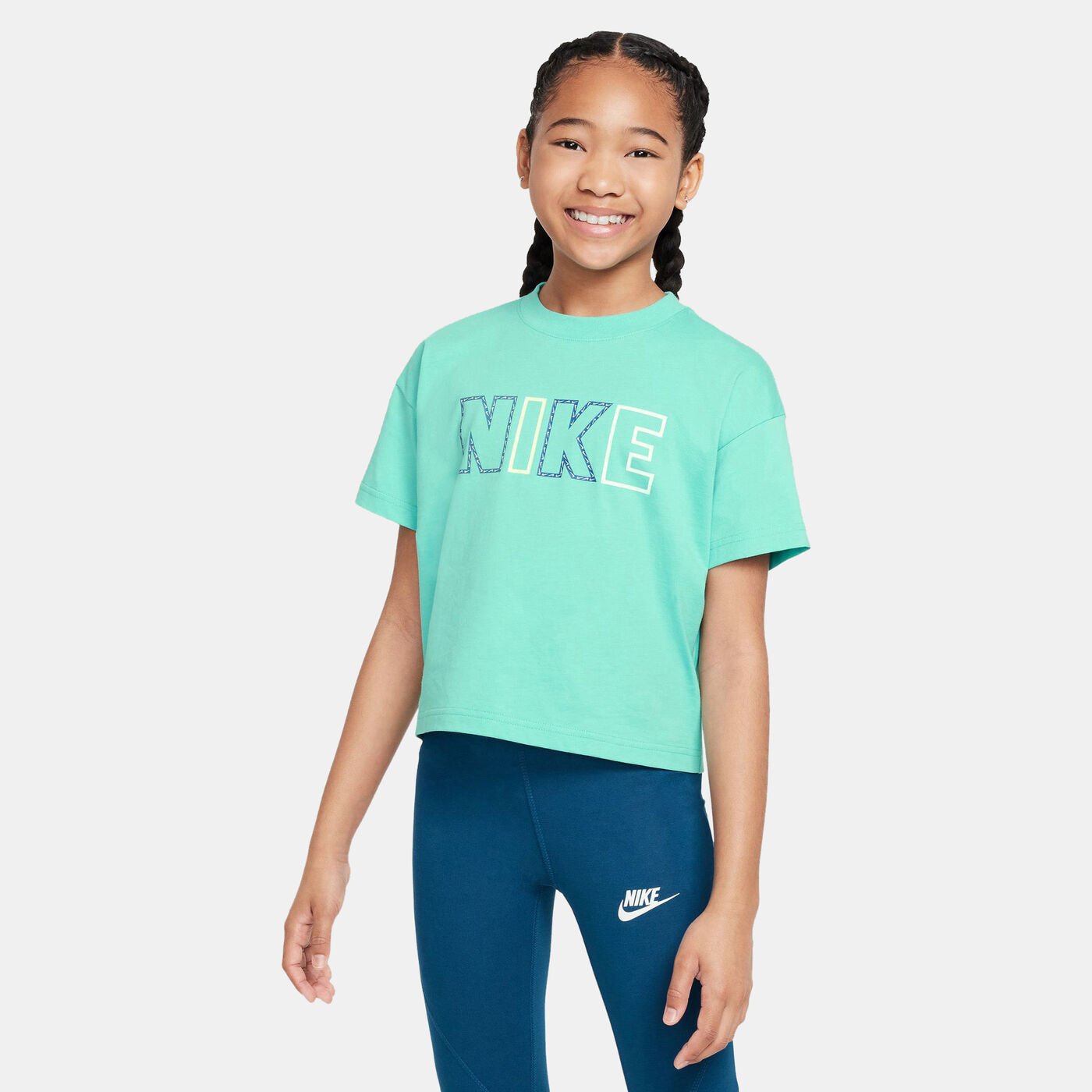 Kids' Sportswear Essential T-Shirt (Older Kids)