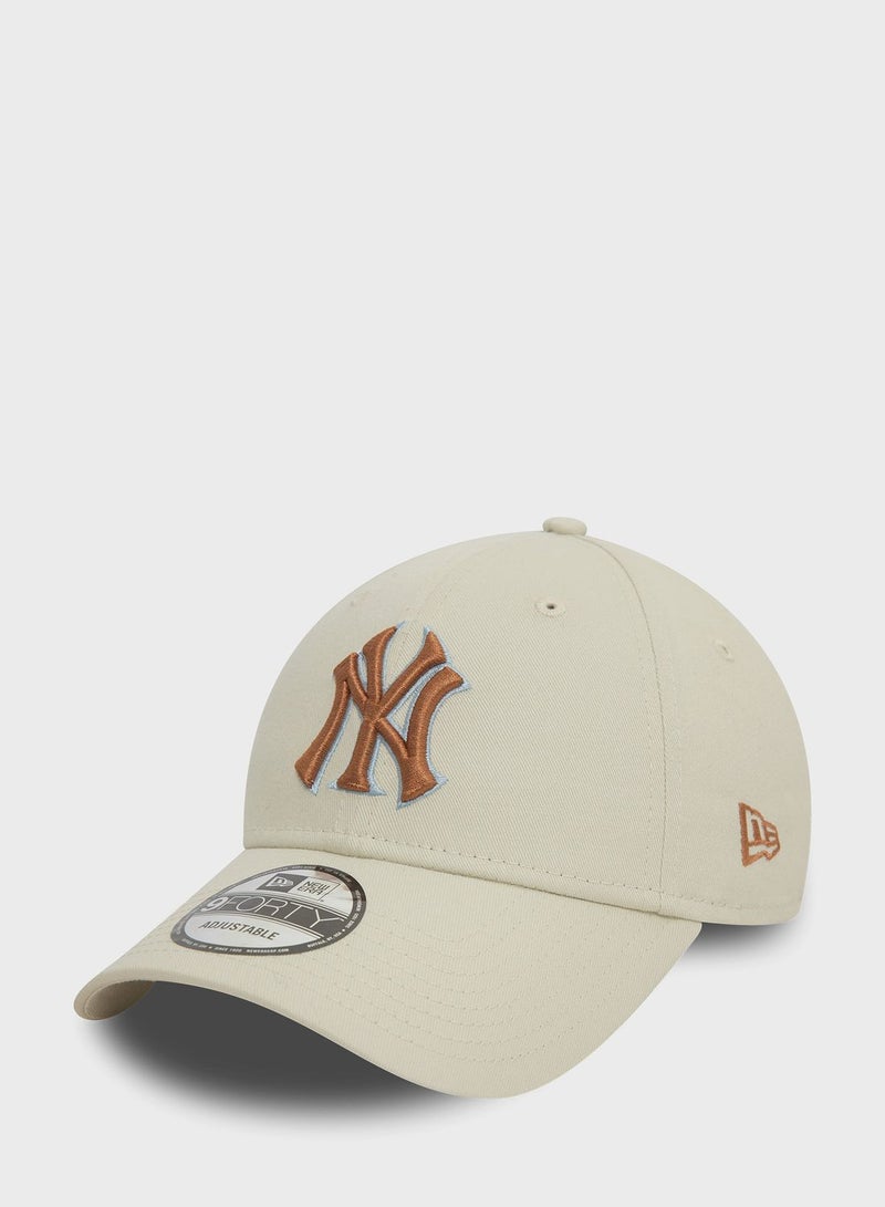 9Forty New York Yankees Patch Cap