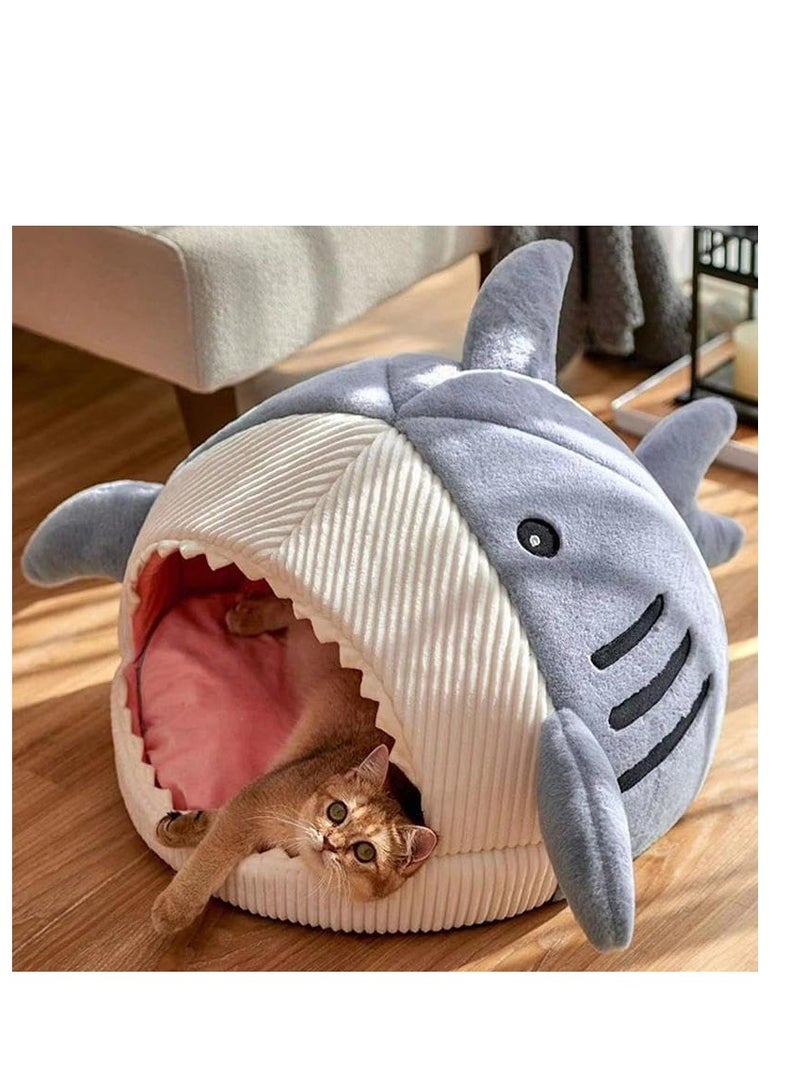 Shark Design Soft Cat Bed, Cute Shark Designed Breathable Dog Bed, Pet Supplies for Indoor Use