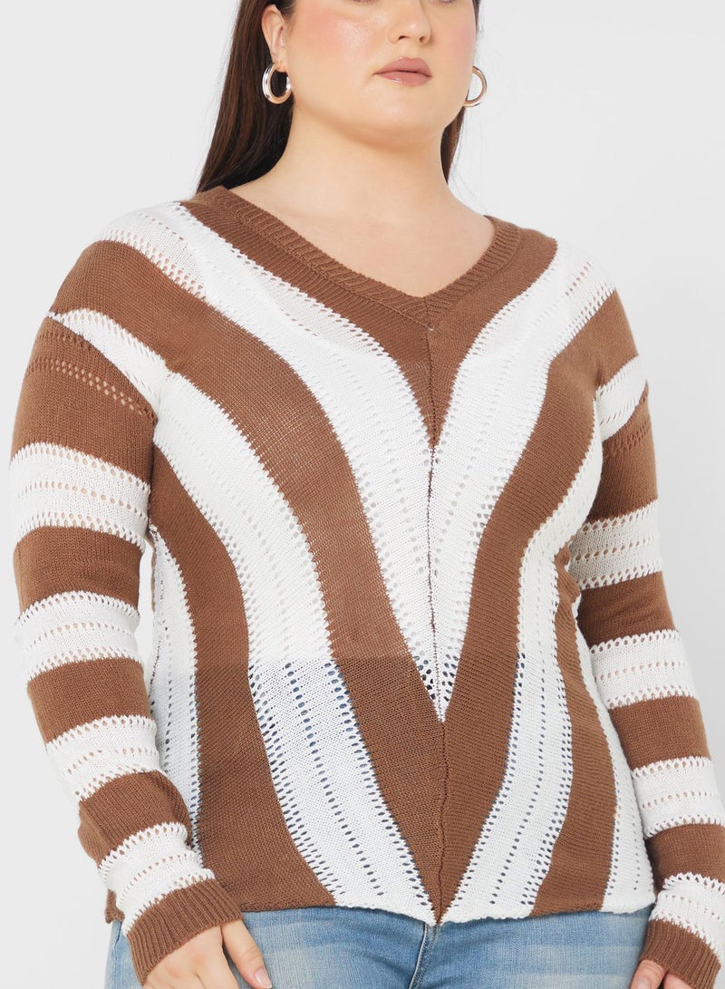 Chevron Print Detail V Neck Sweater