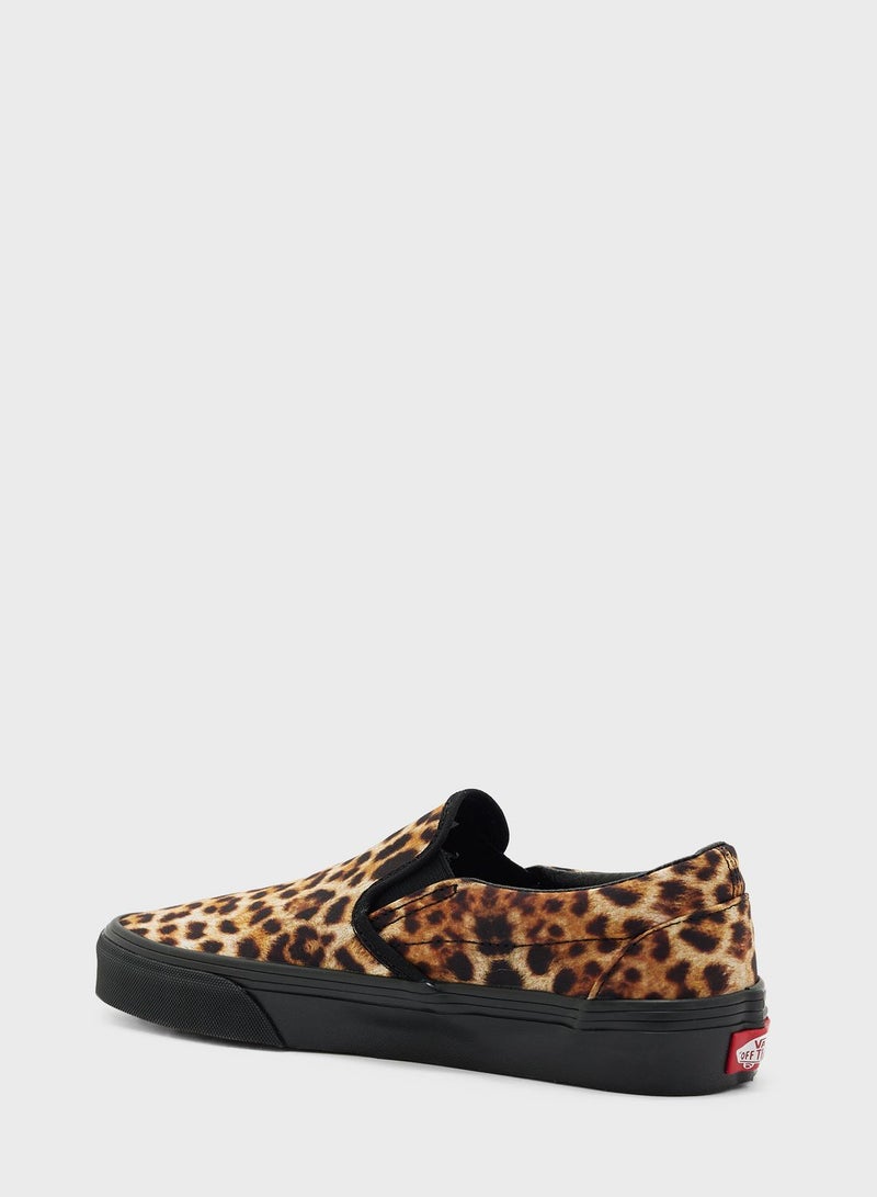 Classic Slip-On Comfort Shoes
