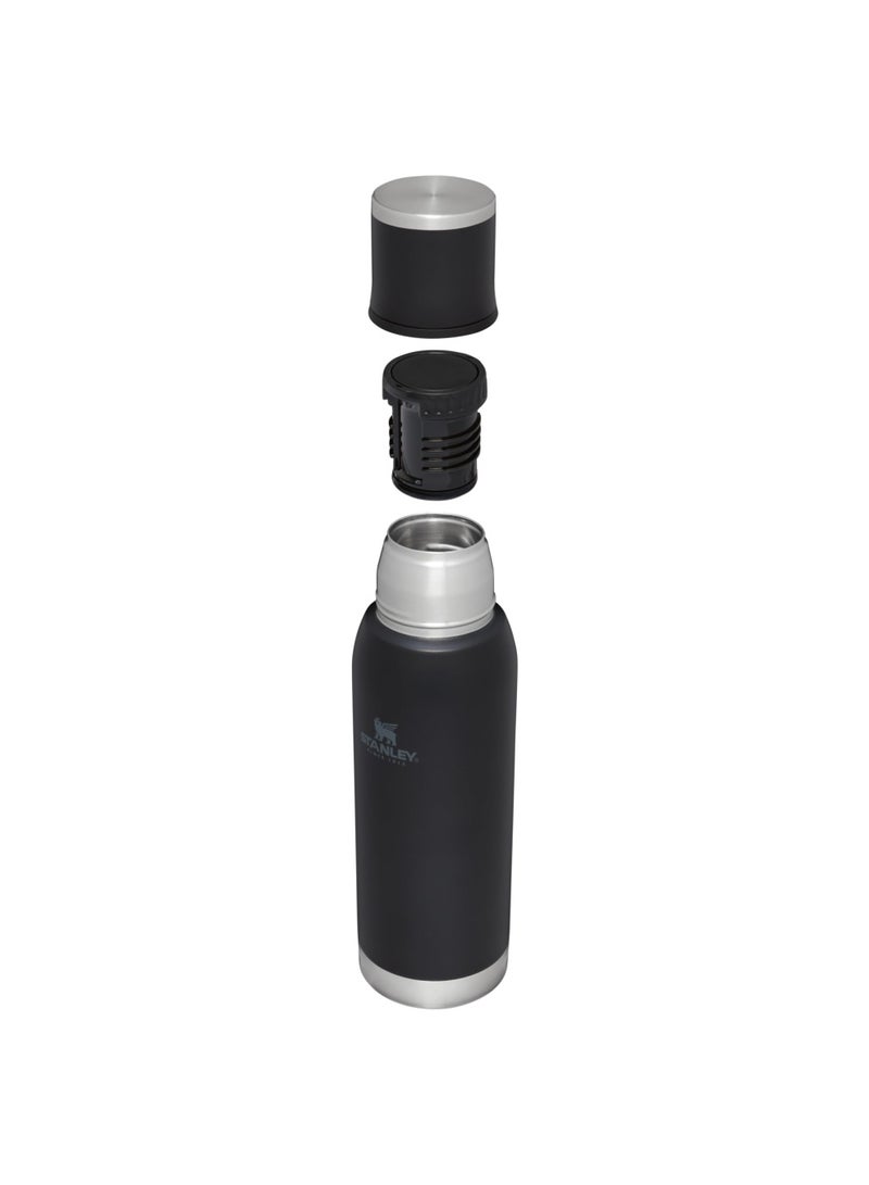 Stanley ADV Flask 1L/1.1Qt To-Go Bottle Black