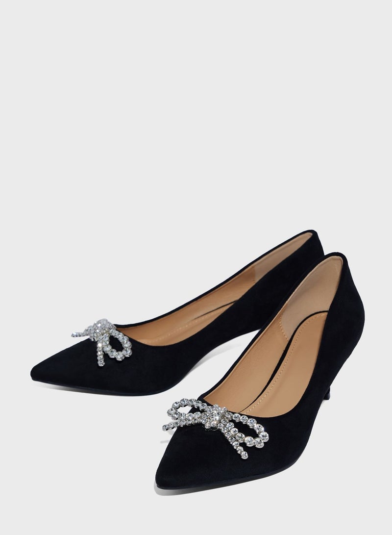 Low Heel Pump With Diamante Bow