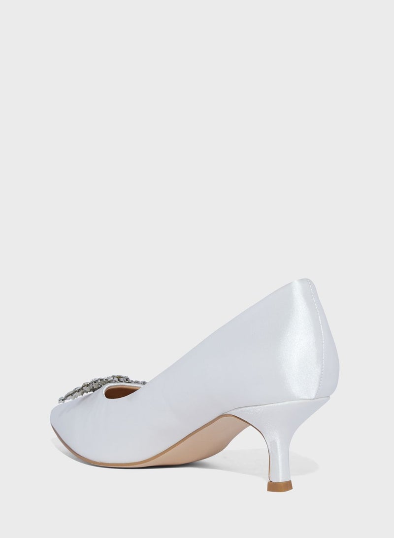 Low Heel Pump With Diamante Bow