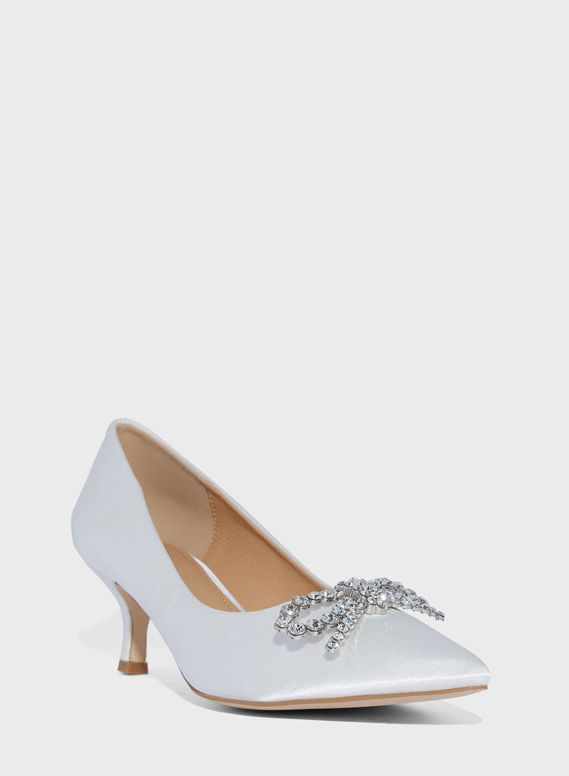 Low Heel Pump With Diamante Bow