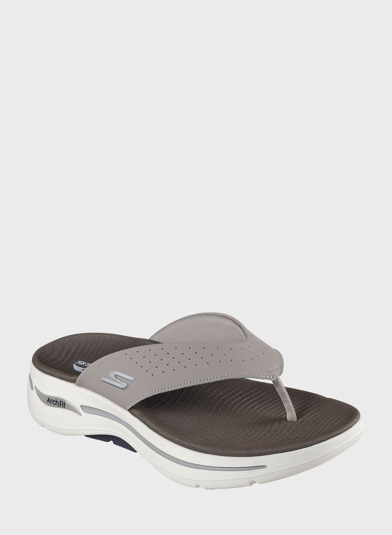 Go Walk Arch Fit Sandal