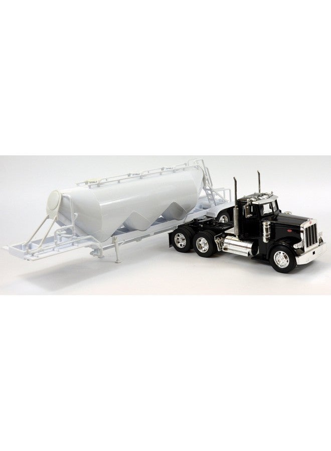 Newray Toys 1:32 Scale Peterbilt 379 With Pneumatic Trailer