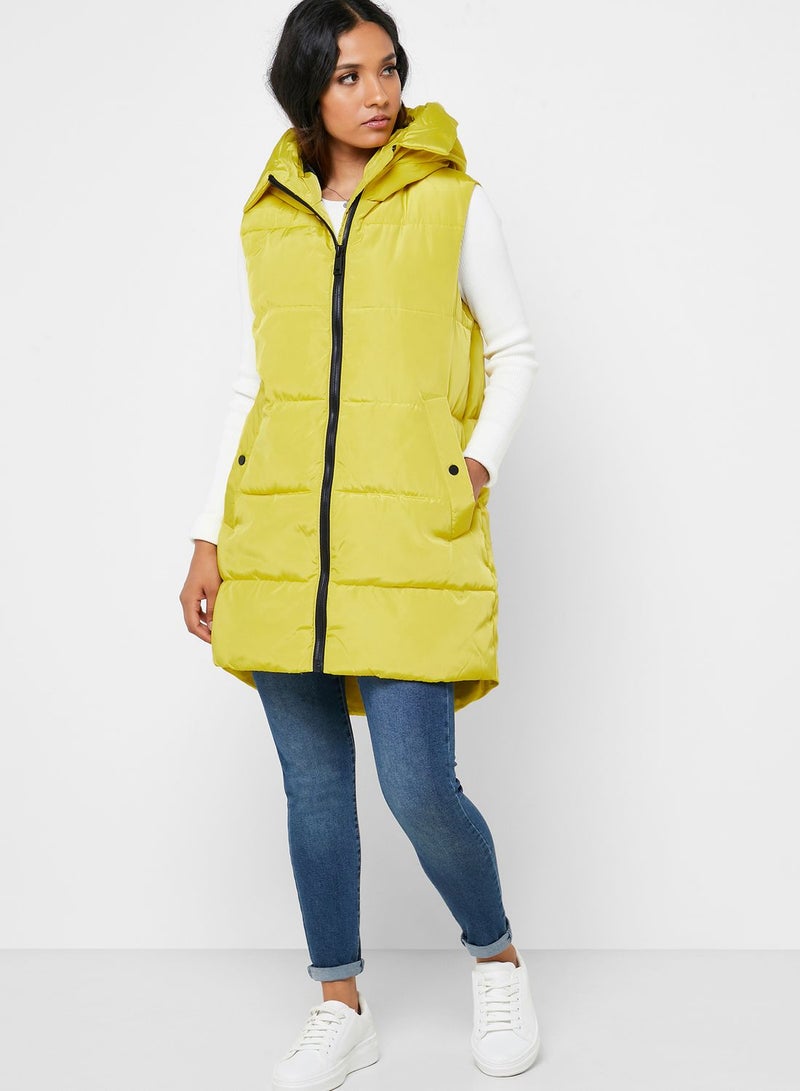 Hooded Sleeveless Quilted Jacket