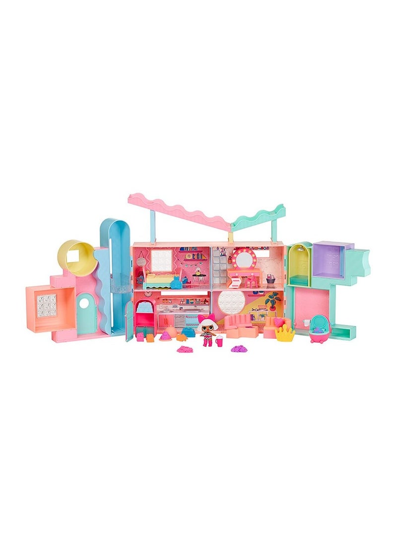 LOL Surprise Squish Sand Magic House with Tot (50 Surprises)