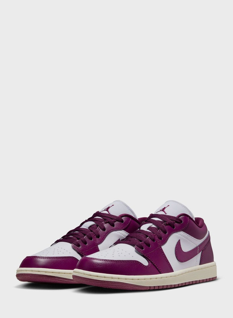 Air Jordan 1 Low