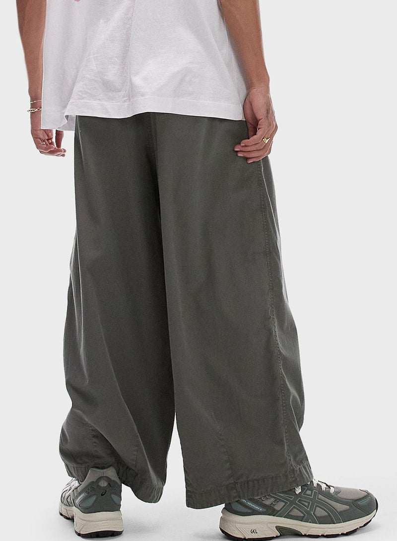 Oversized Cropped Pants