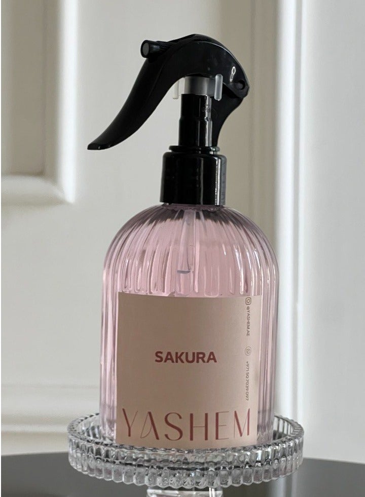 Sakura spray