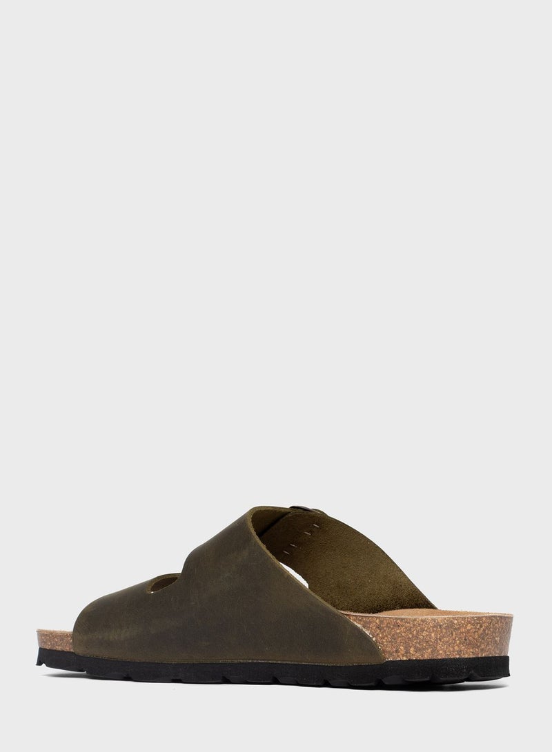 Atlas Flat Sandals