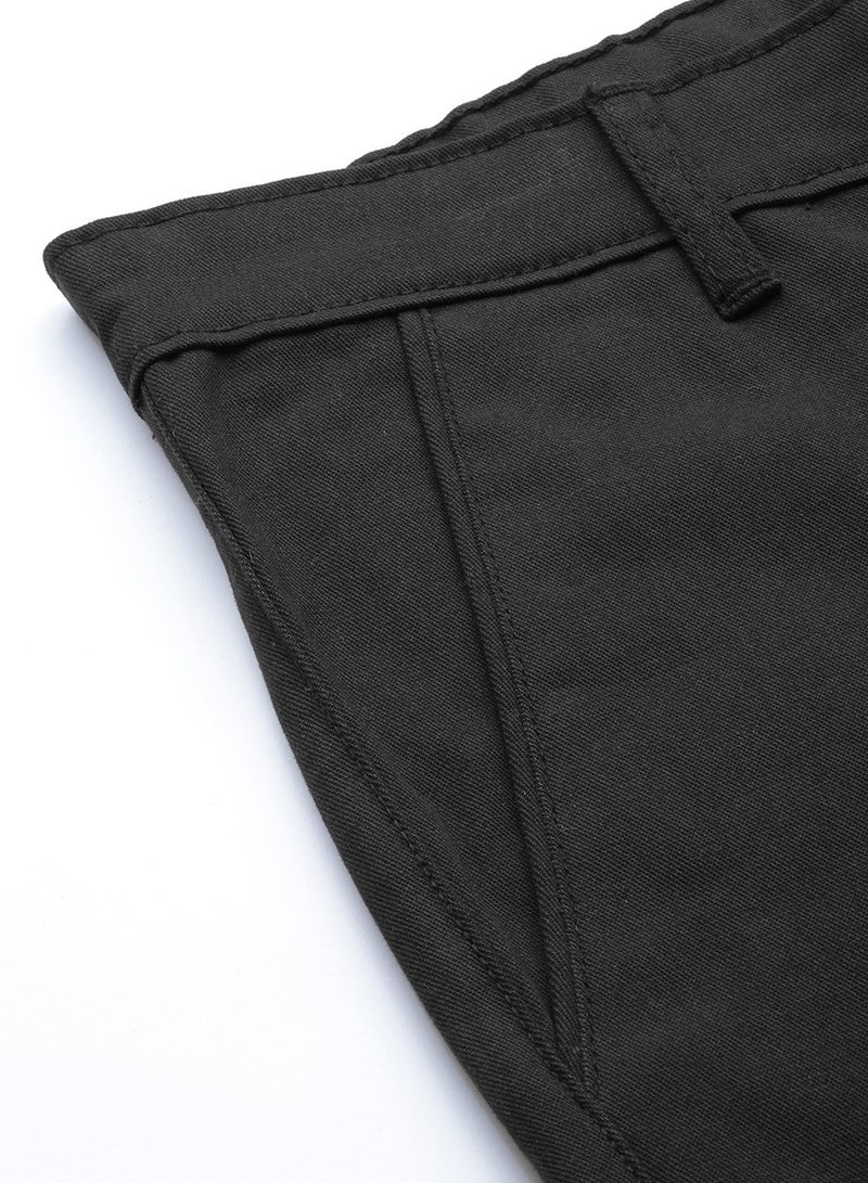 Men Black Slim Fit Solid Chinos