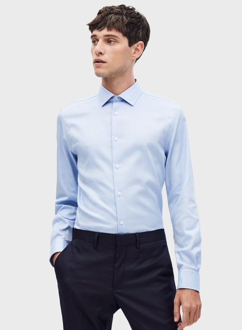 Essential Slim Fit Shirt