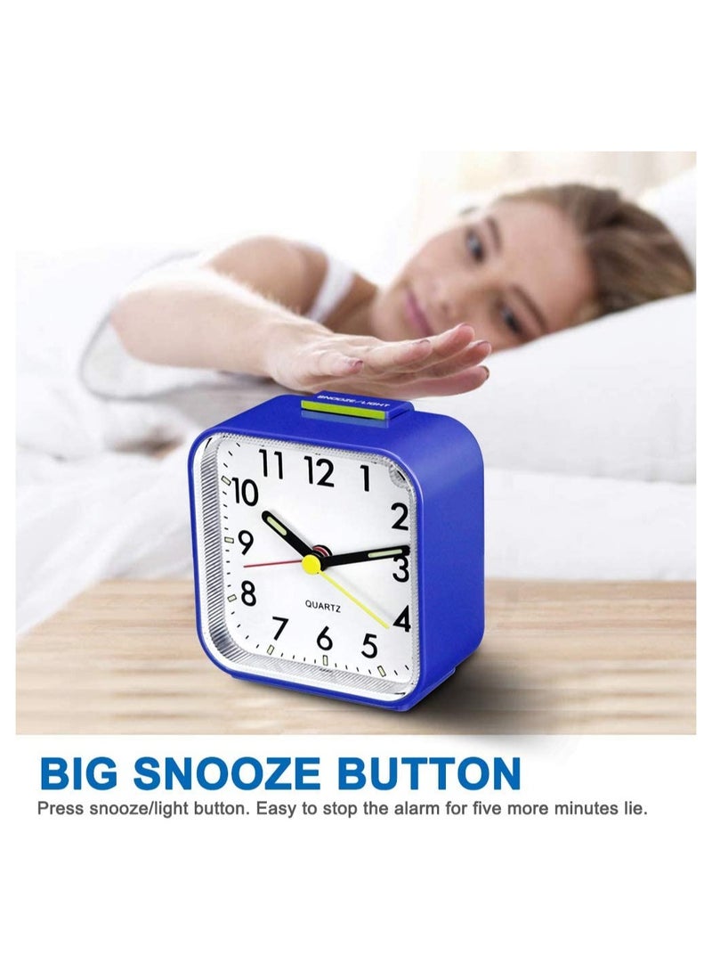 Silent Alarm Clock, Bedside Non Ticking Battery Powered Bedside Clocks Travel Alarm Clock Basic Bedroom Clock Table Clocks Luminous Large Display Snooze Light Function for Bedroom Office