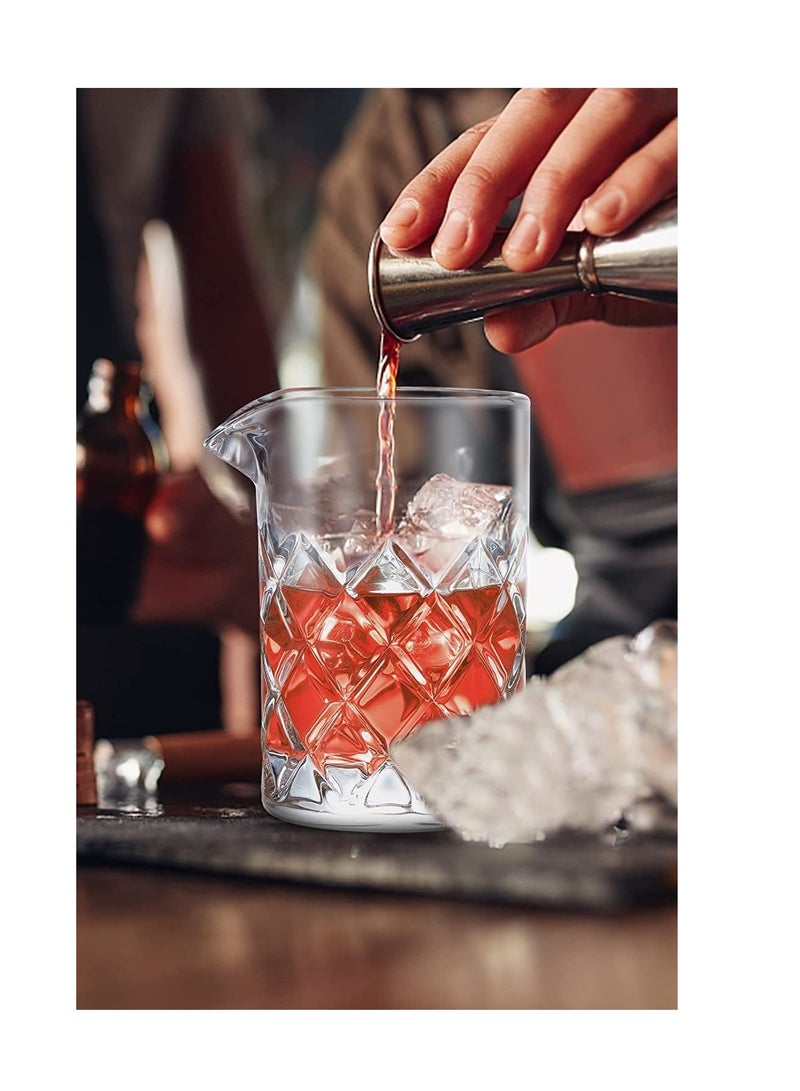 Bar Co ck ta il Mixing Glass, Seamless Co ck ta il Pitcher for Stirred Co ck ta il with Weighted Bottom, Old Fashioned Bartender Accessory and Tool   18oz 500ml