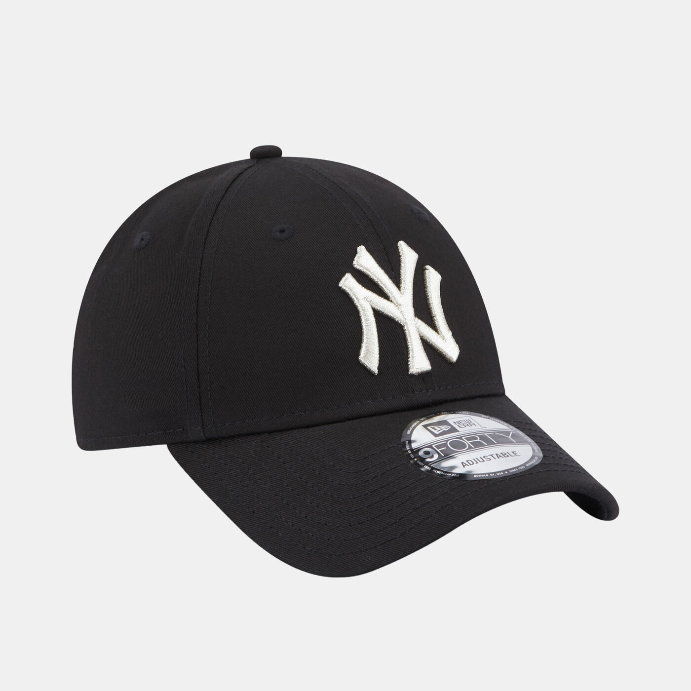 Women's MLB New York Yankees Metallic Logo Cap