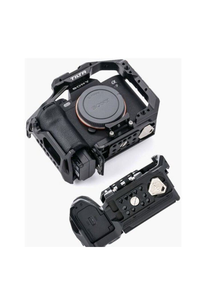 Pro Camera Cage Kit For Sony A7 IV (Black)