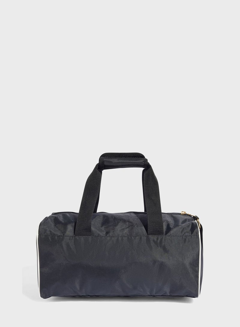 Logo Duffle