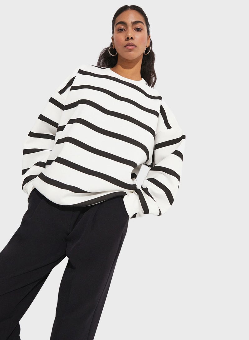 Striped Crew Neck Knitted Sweatshirt