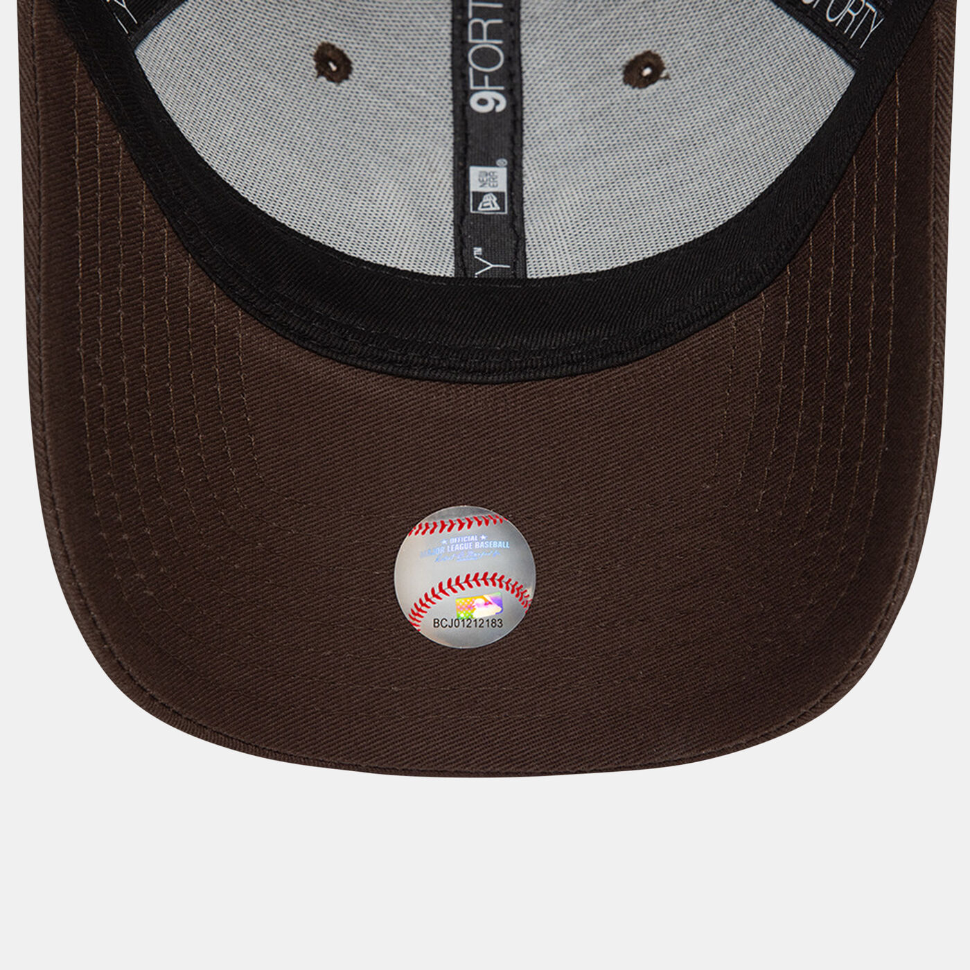 Men's MLB New York Yankees League Essential 9FORTY Cap