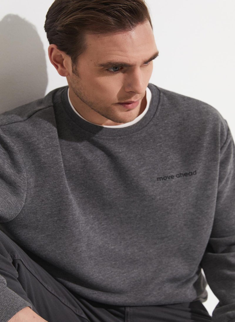 Essentail Half Zipper Sweatshirt