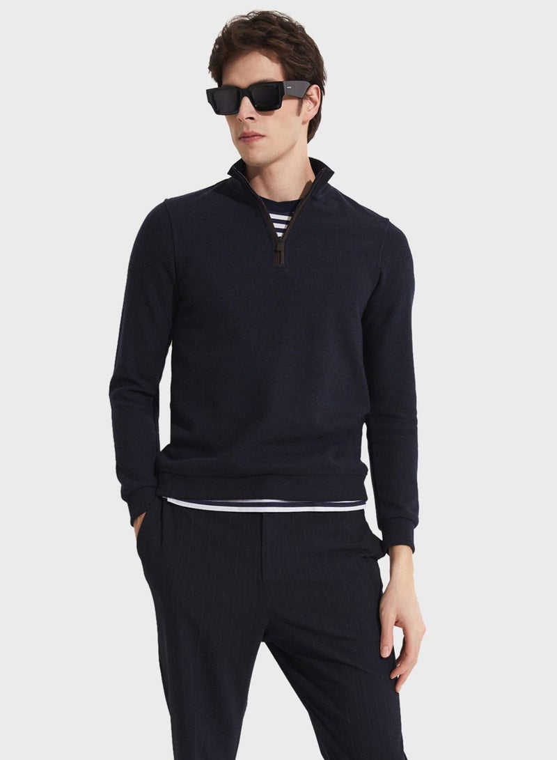 Essentail Half Zipper Sweatshirt