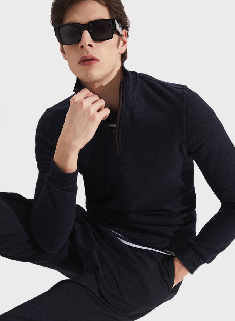 Essentail Half Zipper Sweatshirt