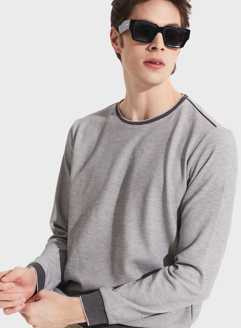 Essetial Textured Crew Neck Sweatshirt