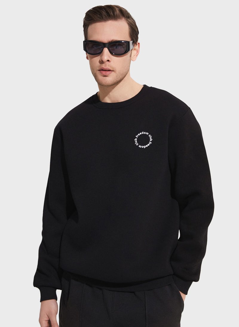 Essentail Crew Neck Sweatshirt