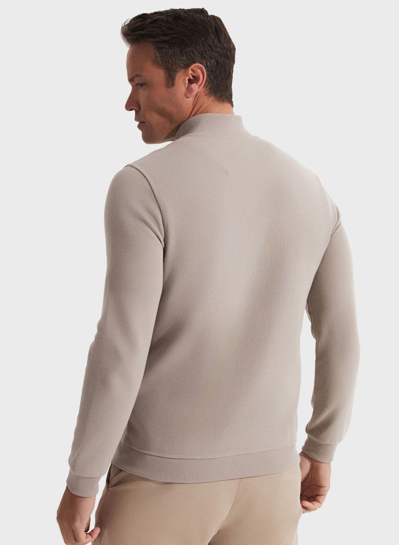 Essentail Half Zipper Sweatshirt