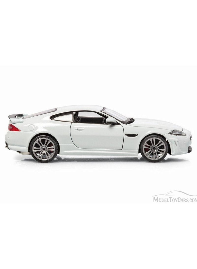 Burago  Jaguar XKR-S Diecast