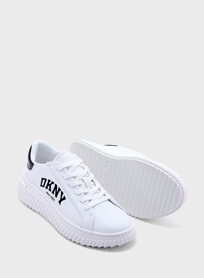 Leon Lace Up Sneakers