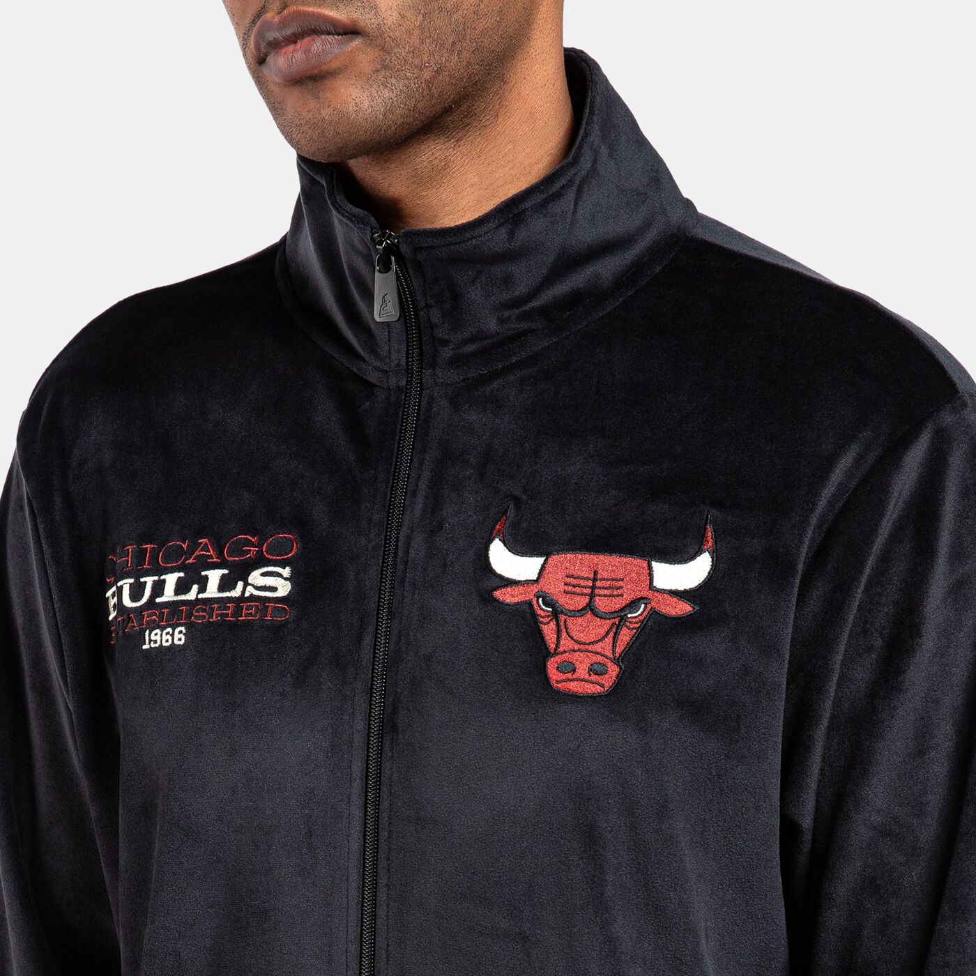 Men's NBA Chicago Bulls Lifestyle Velour Full-Zip Track Jacket