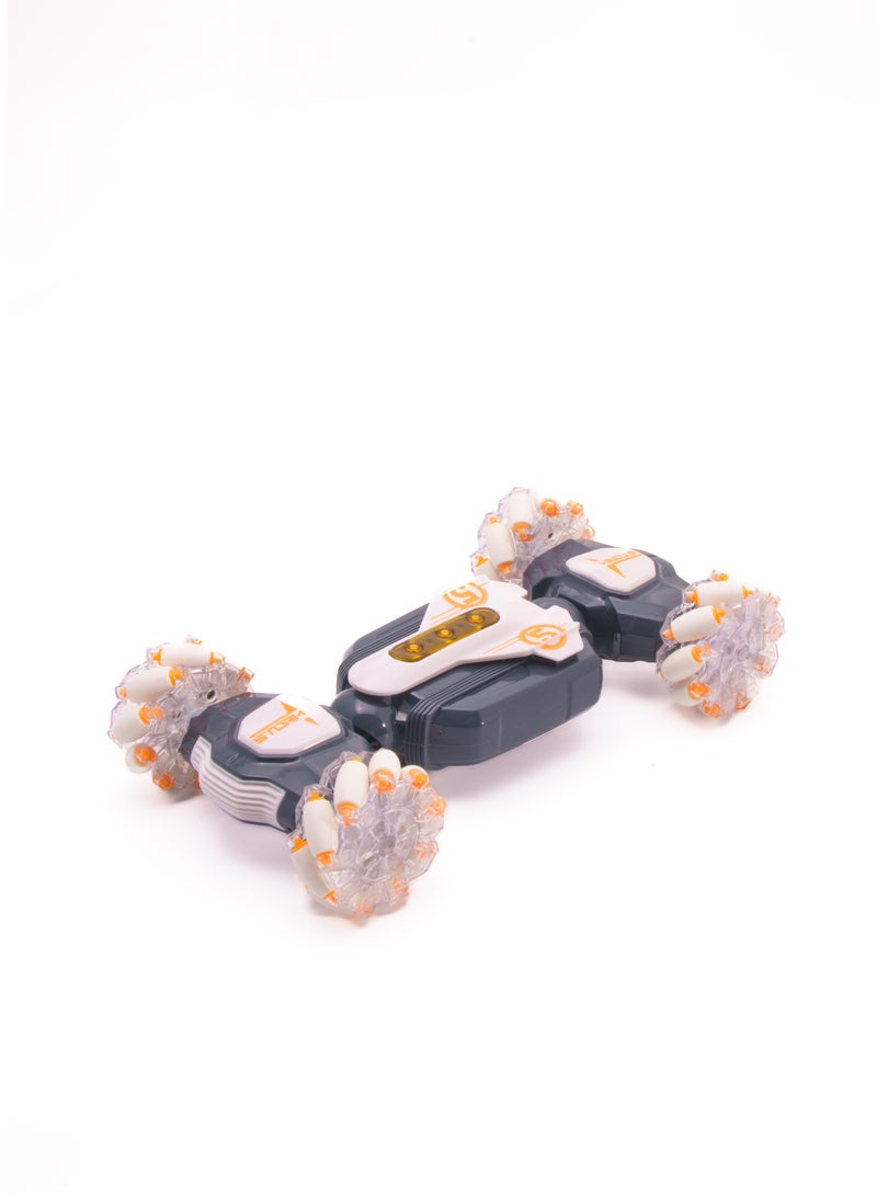 Remote Control of 360° in situ Deformation Rotation Stunt Toy Car