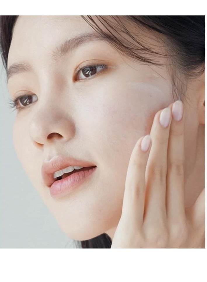 Celimax Oil Control Light Sunscreen SPF50, 40ml - Korean Face Sunscreen, Lightweight, Sebum Control, Fragrance-Free, for Sensitive Skin, with Niacinamide and Hyaluronic Acid